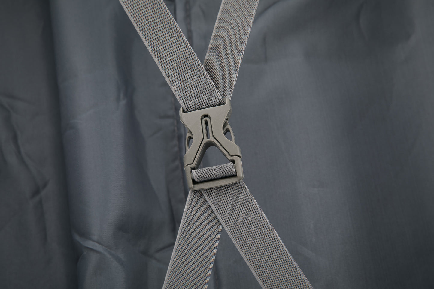 ABS101 silver hard shell suitcase packing strap